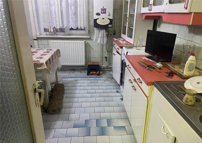 Apartament 3 camere , zona ultracentrala - Primaria Focsani - 7