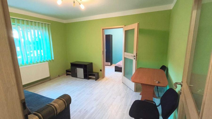 Apartament cu 2 camere nedecomandat în Hipodrom 2