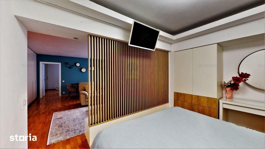 Apartament cu 3 camere în Romană