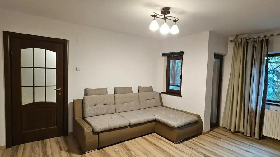 Apartament cu 2 camere decomandat, mobilat în Drumul Sării