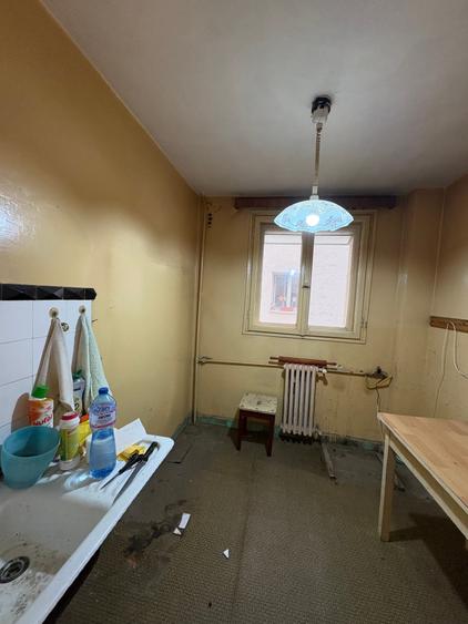 Apartament cu 2 camere semidecomandat în Iancului