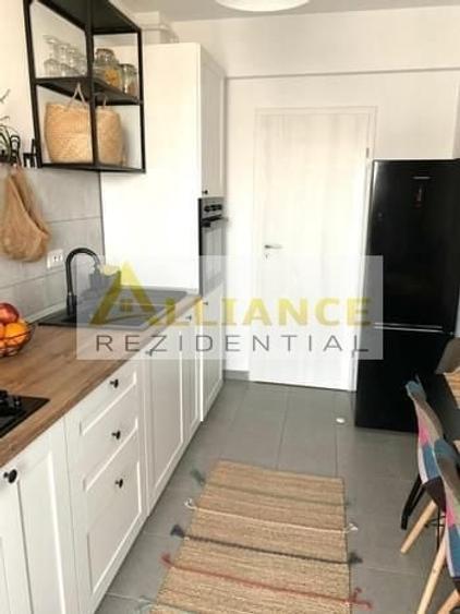 Apartament cu 2 camere decomandat, mobilat în Berceni