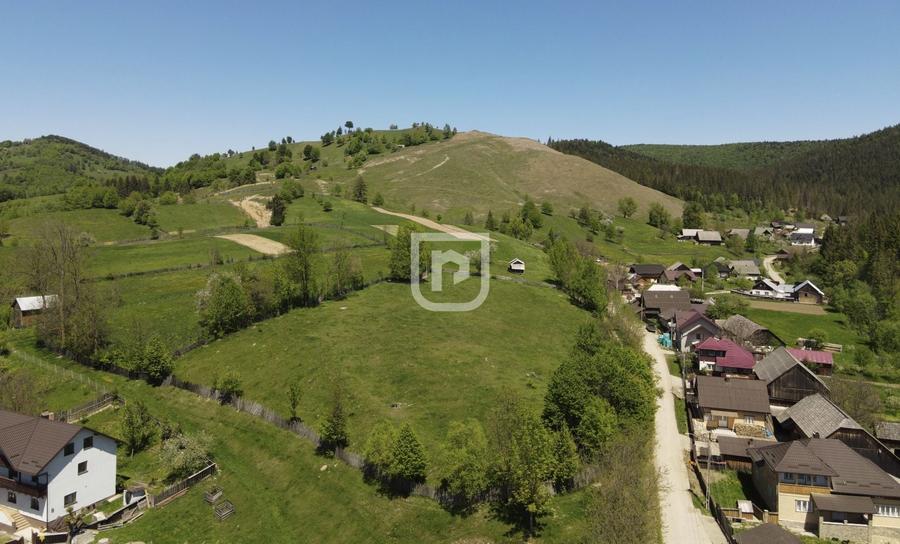 Teren Construcții intravilan de 6514 mp, în Mănăstirea Humorului