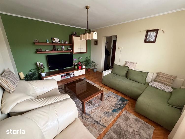 Apartament 2 camere, etaj 2 - Cugir - 1