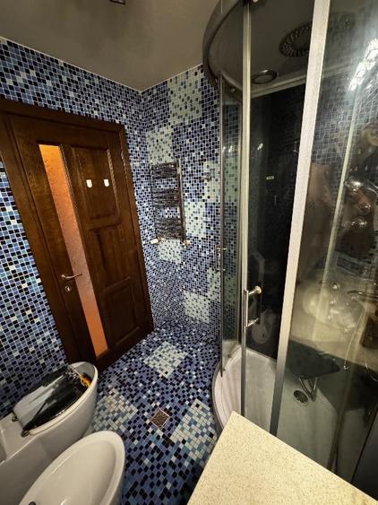 Apartament cu 4 camere decomandat în Ostroveni