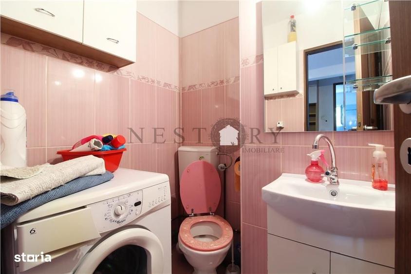 Apartament cu 3 camere decomandat în Zorilor