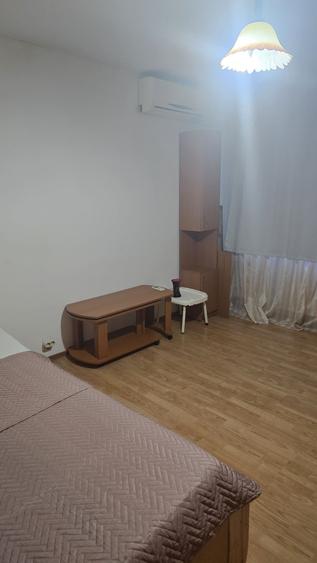 Garsonieră decomandată în Blașcovici