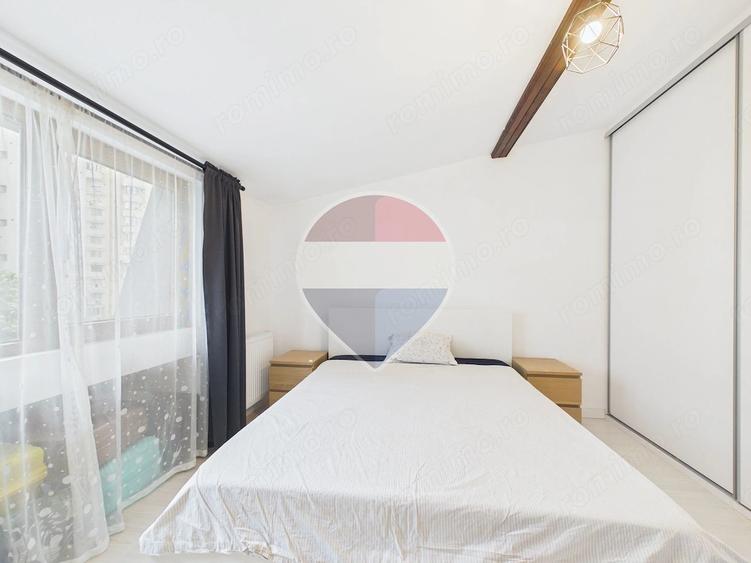 Apartament cu 3 camere decomandat în Obor
