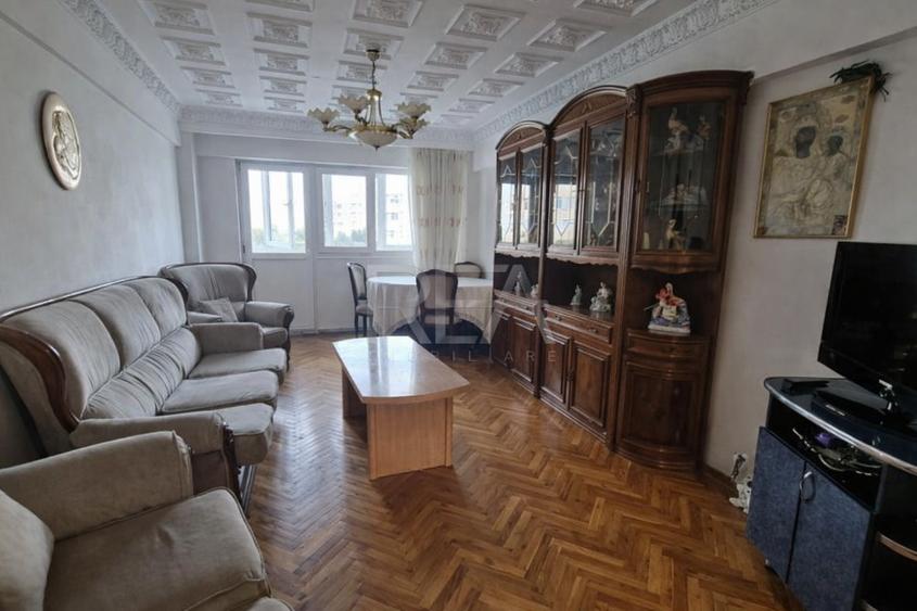 Apartament cu 4 camere decomandat, mobilat în Chișinau