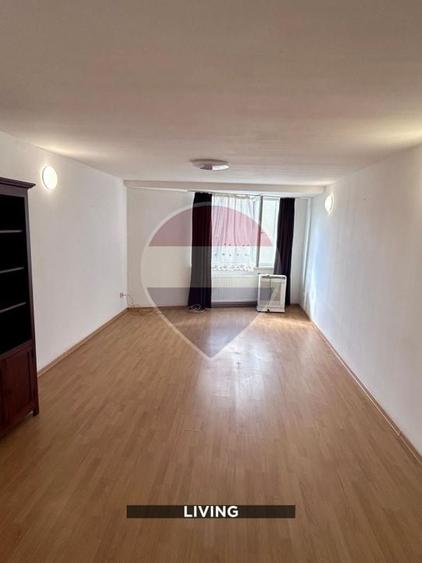 Apartament cu 2 camere decomandat în Ultracentral