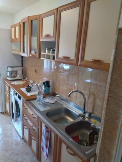 Apartament cu 2 camere decomandat în Gugești