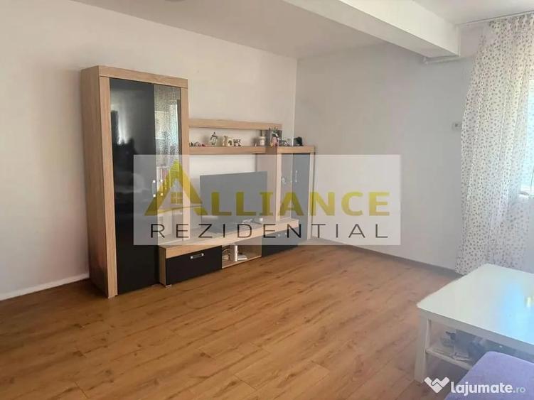 Apartament cu 2 camere decomandat în Berceni