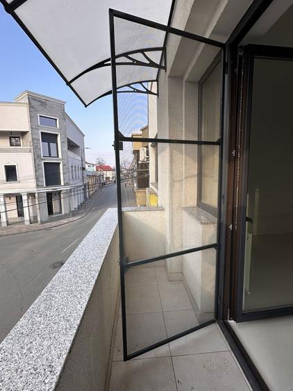 Spatiu de inchiriat 35 mp - centru - 2