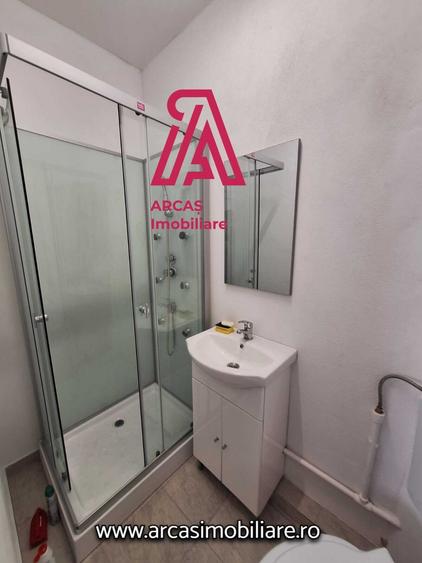 Bloc de vanzare cu 99 de garsoniere- Marsa! - 8