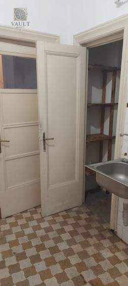 APARTAMENT 3 CAMERE PE CALEA VICTORIEI-S.TOTALA 76,41 MP +BOXA 4.27MP - 12