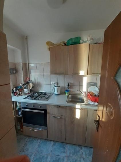 Proprietar vând garsoniera  Rahova - 8