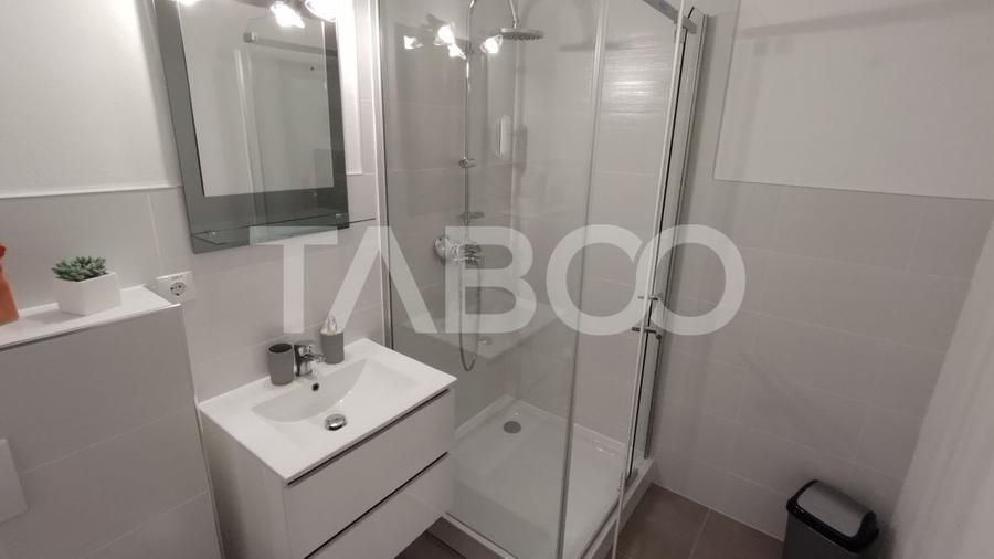 Casa de inchiriat cu 4 nivele avand etajele in regim hotelier Strand - 37