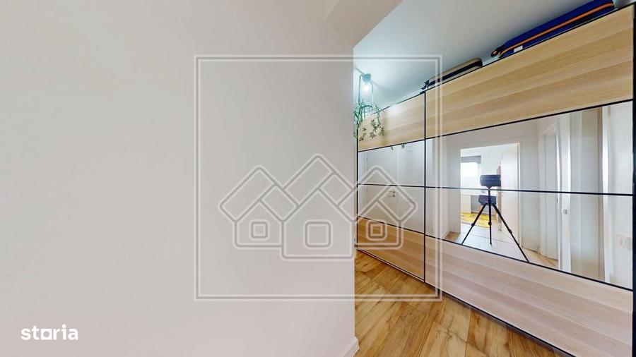 Apartament spatios, 2 bai, balcon mare, loc de parcare inclus - 3