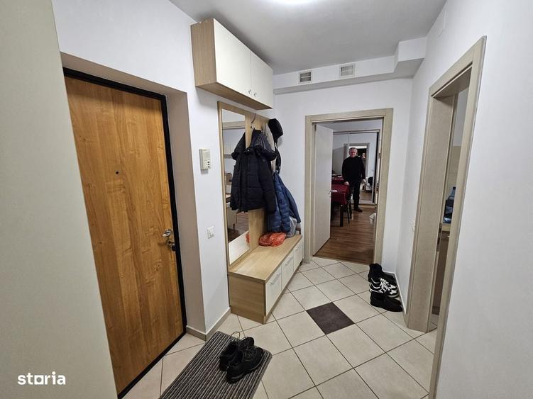 Apartament cu 2 camere decomandat în Basarab