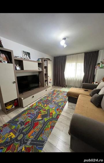 vand apartament 2 camere decomandat in Brazda - 1