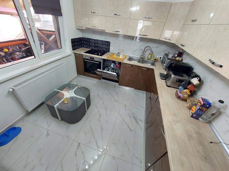 Domnesti, vila, panouri solare 6kw noi - 4