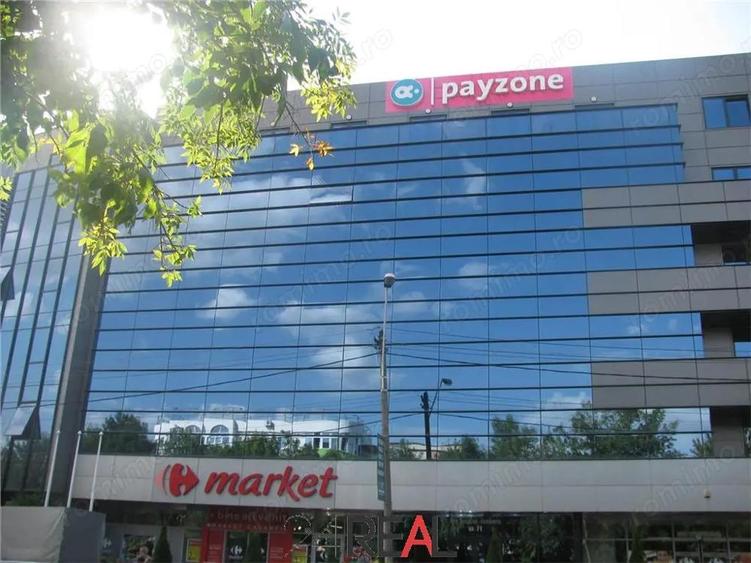 Cladire de birouri de vanzare - 9