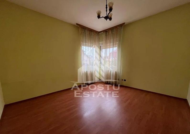 Casa individuala cu 7 camere, P+M, zona Calea Martirilor - 11