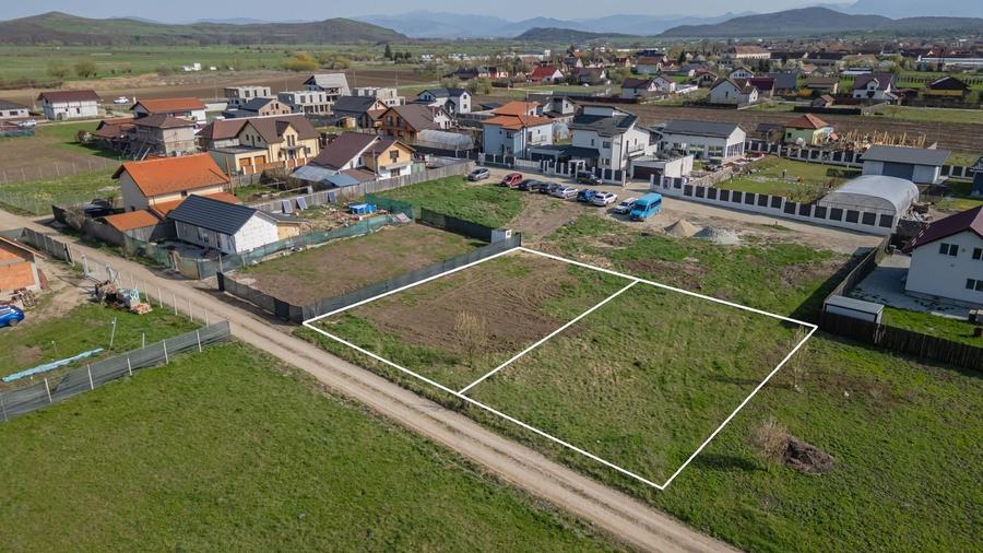 Teren 479 mp pentru construcții locuințe, Bod, utilități la stradă - 1