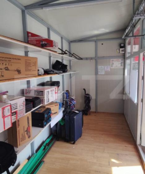 Spatiu comercial, 30 mp, zona Micro 8 - 2