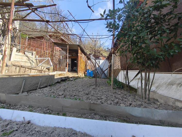 Resita Casa 2 Garaje Zona Lendt - 10