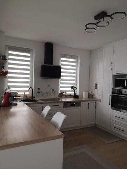 Vând apartament la casă tip cvadruplex - 1