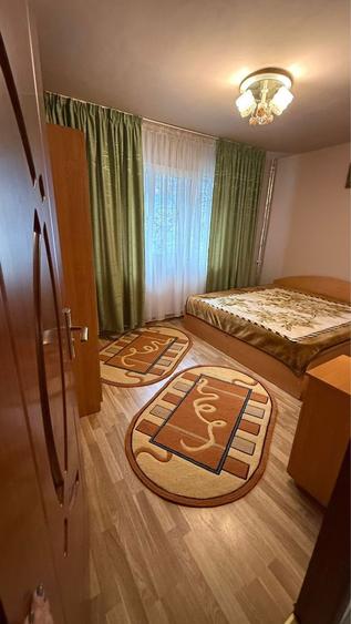 Inchiriez apartament 2 camere - 4