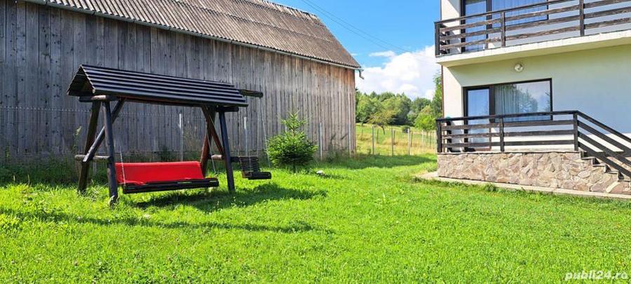 Vila de vanzare Simon, Bran, Jud Brasov, 10 camere , 522 mp util, 1300 mp teren - 2