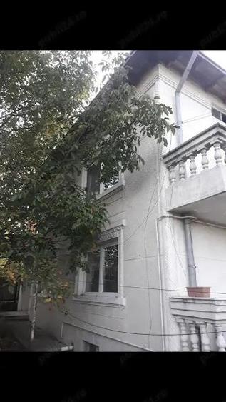 Casa cu etaj(D+P+E)256mp + teren 420mp Botosani - 1