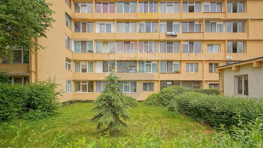 Garsoniera, zona linistita, Astra! - 11