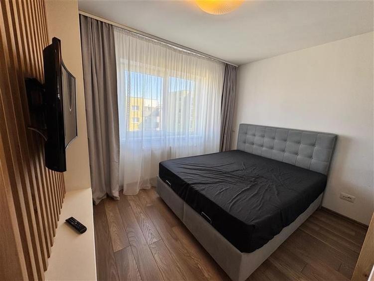 Apartament 3 camere, terasa 47 mp, zona Tractorul, Brasov - 8