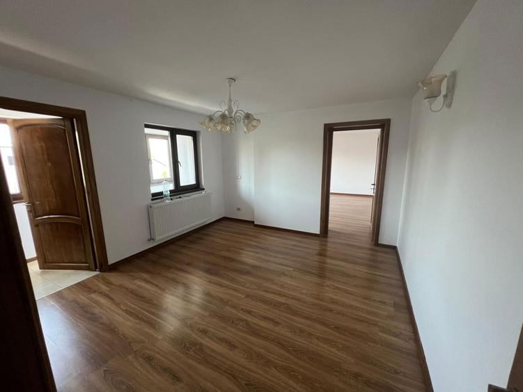 Vila in Tecuci de vanzare/de inchiriat! Zona spitalul Mare - 1