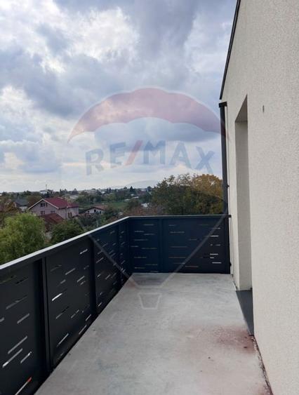 De Vanzare Apartament 3 camere Buftea - 9