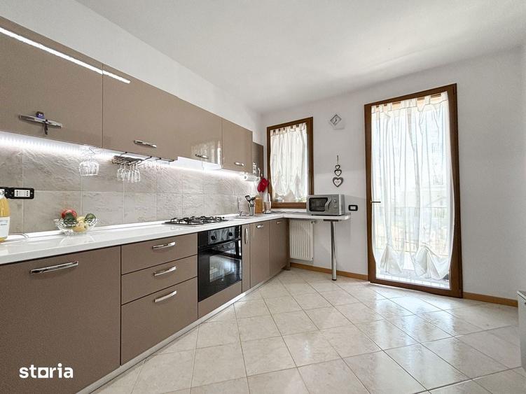 Apartament 2 Camere, Intrare Nojorid, 2 Locuri Parcare & Depozitare - 1