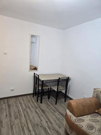 Garsoniera de inchiriat - 3