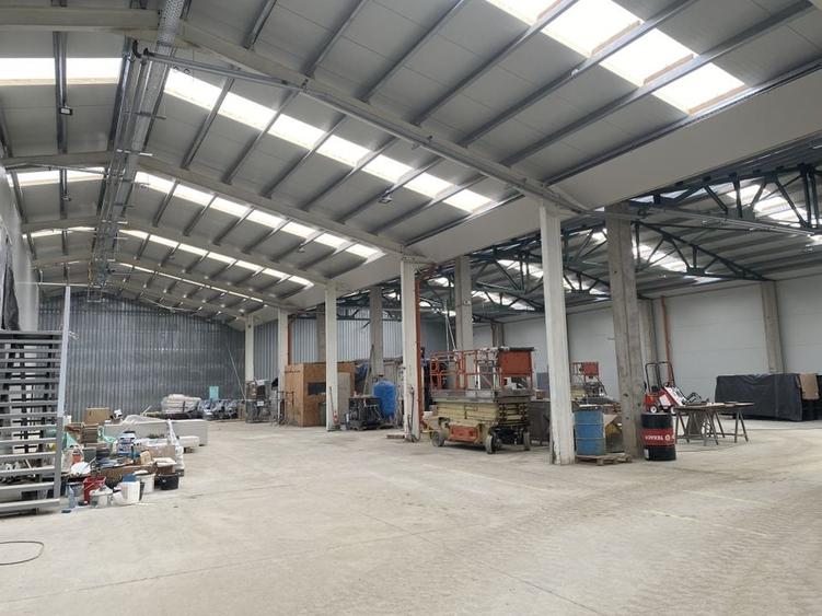 SPATIU INDUSTRIAL - PARC INDUSTRIAL CRISTIAN  BRASOV - 2