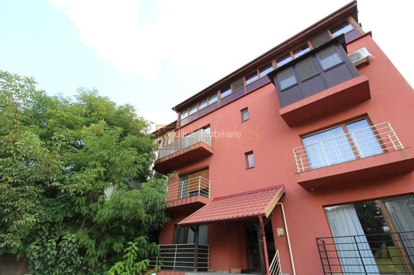 Studio; dormitor + sufragerie, langa IQ Hotel - zona de sud.