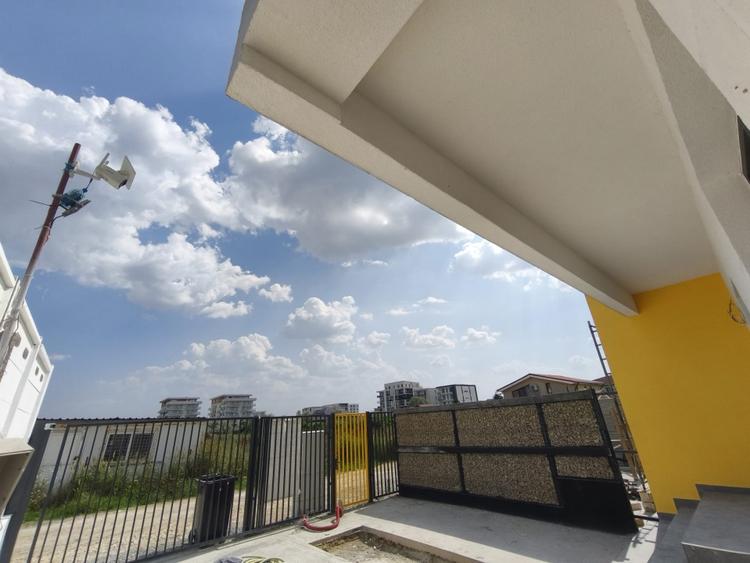 Vanzare vila moderna cu terasa circulabila imensa - 30