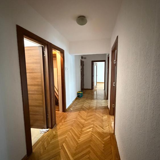 13 Septembrie - Panduri langa spitalul Burghele, parter, nemobilat, 68mp - 1