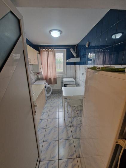 Proprietar vand apartament in Baicoi,zona blocuri Liliesti! - 3