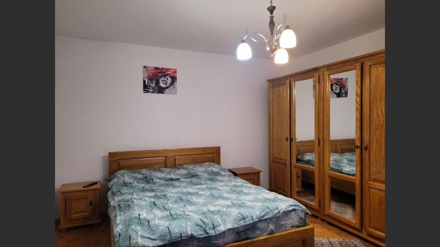 Apartament 3 camere la parter în imobil P+M ,curte proprie 70 mp - 3