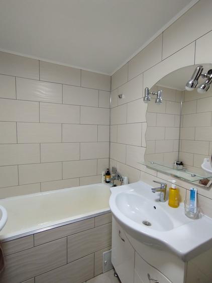 Apartament 3 camere Carpati 2 etaj 1 - 7