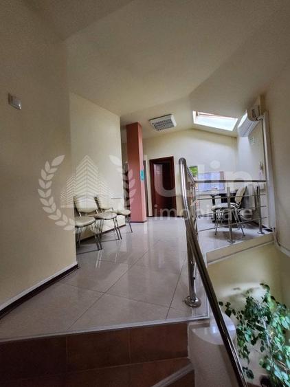 Vila individuala cu 10 camere ideal pt. clinica | Zorilor | Ciresilor! - 23