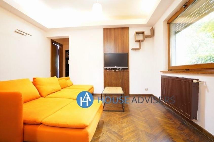 Inchiriere apartament 3 camere  in vila Stirbei Voda