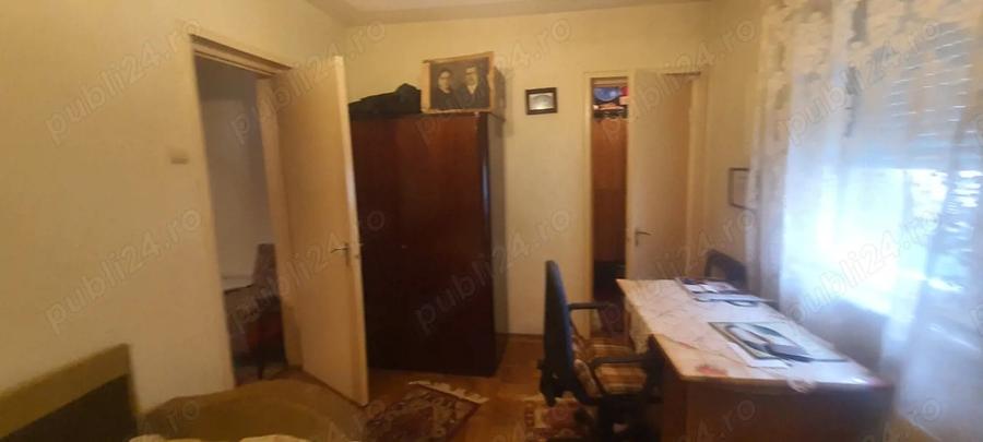 Apartament 3 camere, decomandat, de vanzare zona ultracentrala, Hunedoara (Centrul Civic) - 10